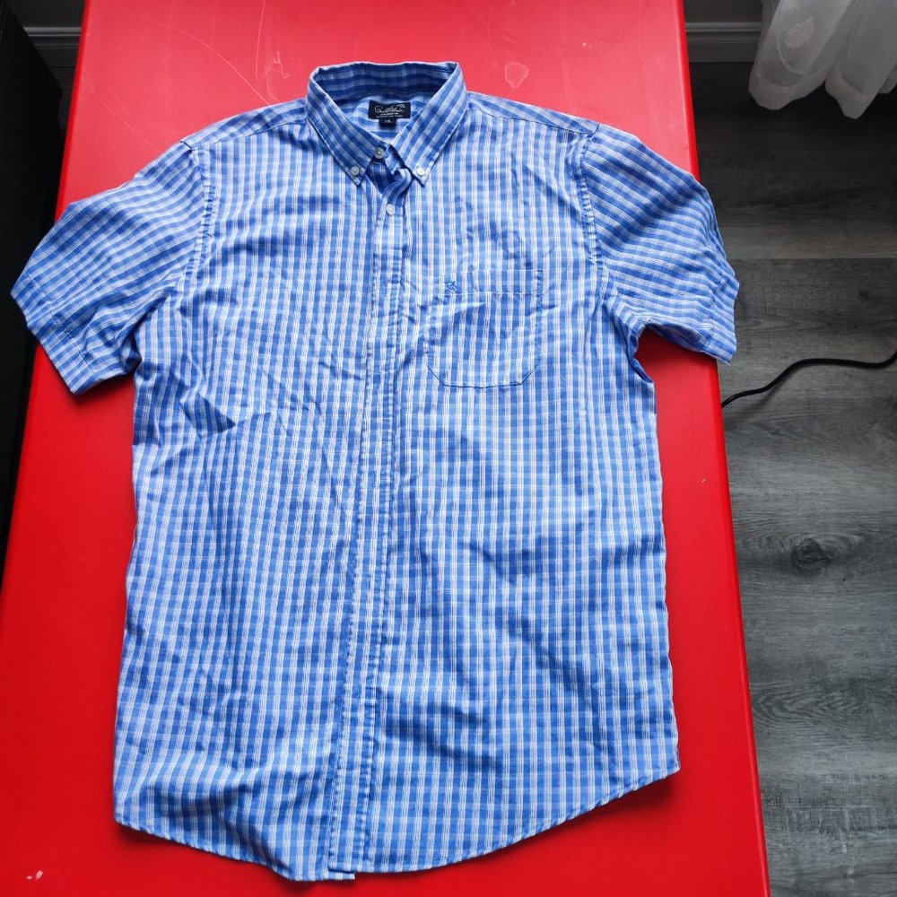 Arnold Palmer short sleeve button up shirt man's size L